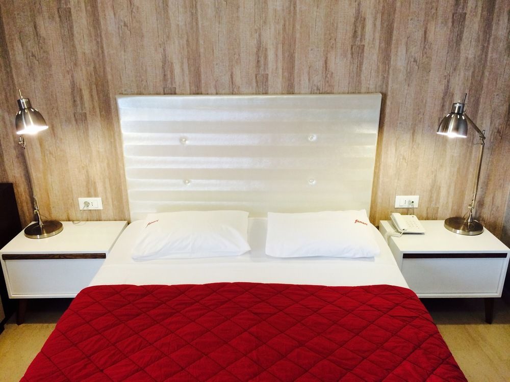 Fanari Hotel Экстерьер фото